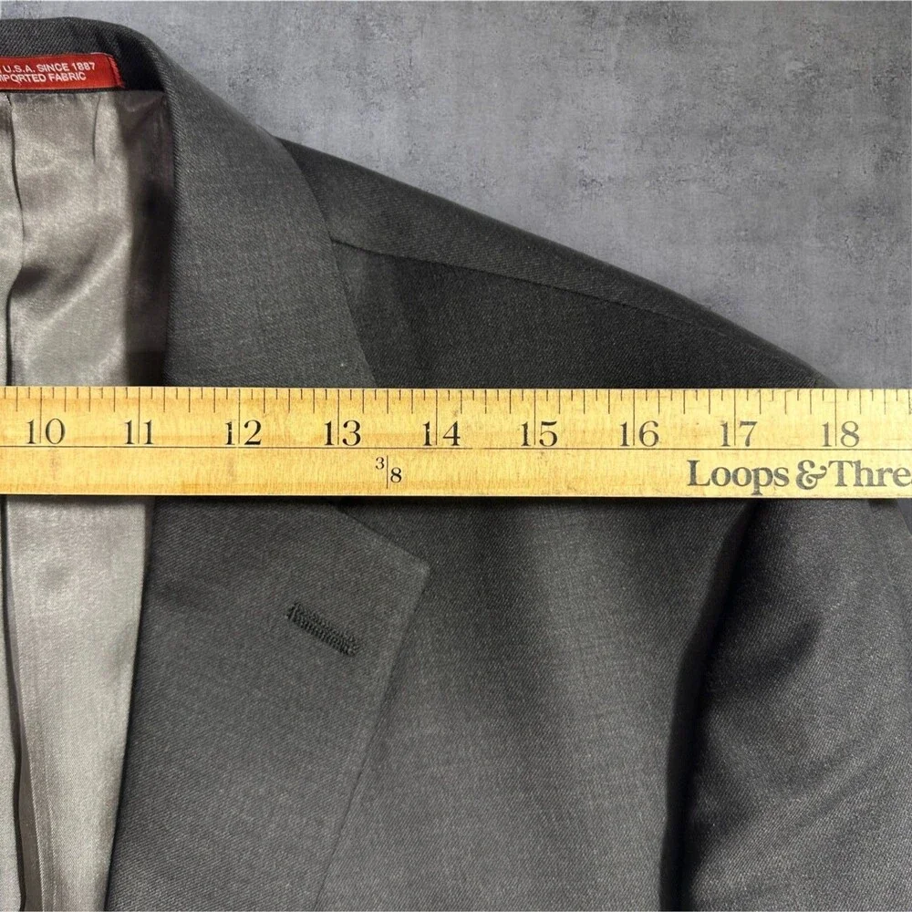HART SHAFFNER MARX Men Blazer 44R Sport Coat Jacket Two Button Jacket Gray Wool